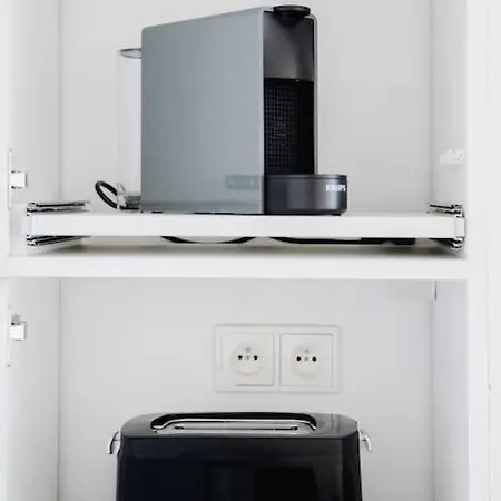 Mednyanszky Apartment *